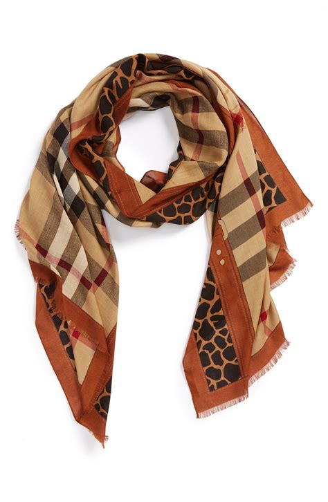 burberry haymarket scar|burberry scarf 2024.